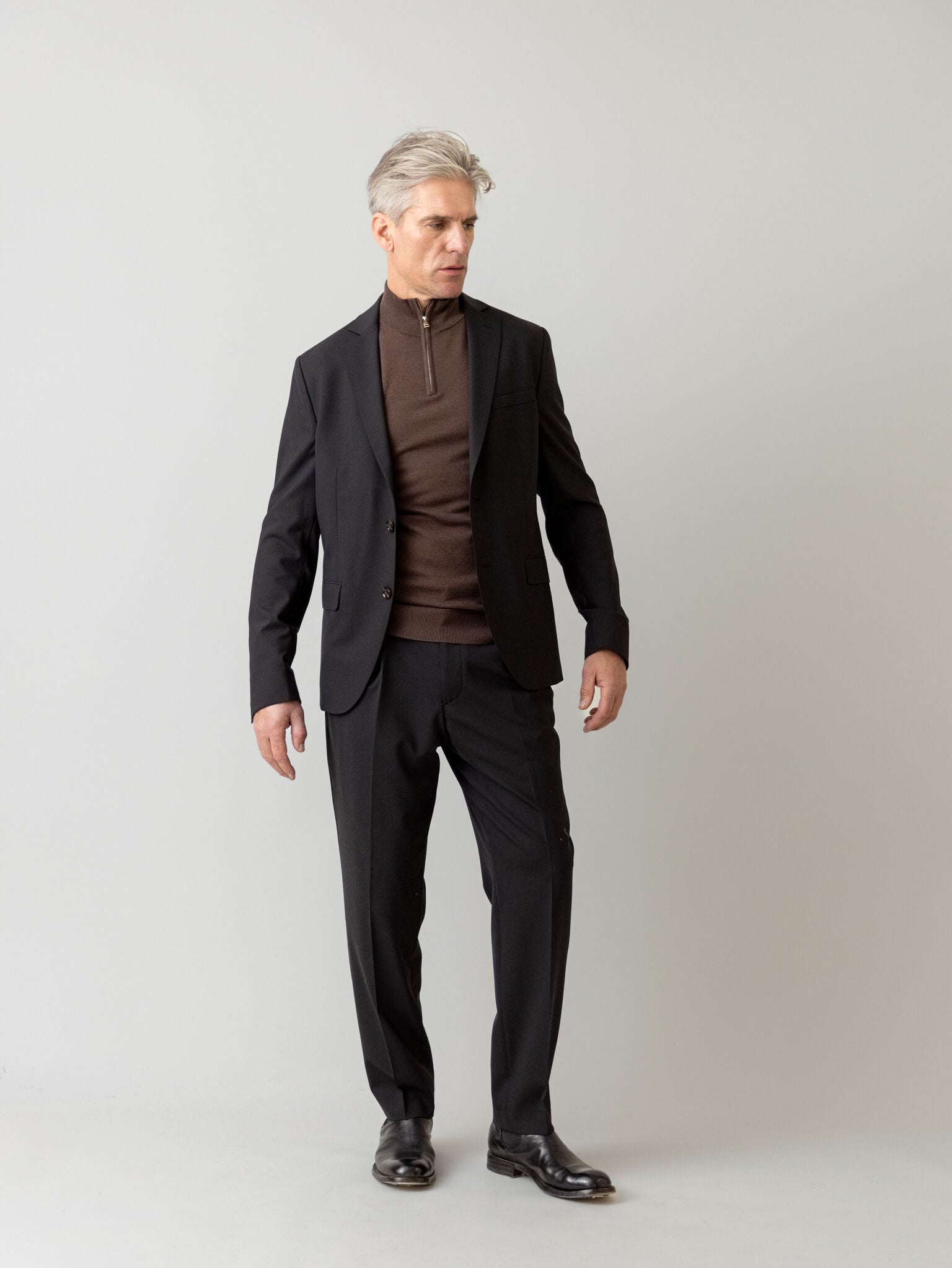 Modelshot / Black / Detail
